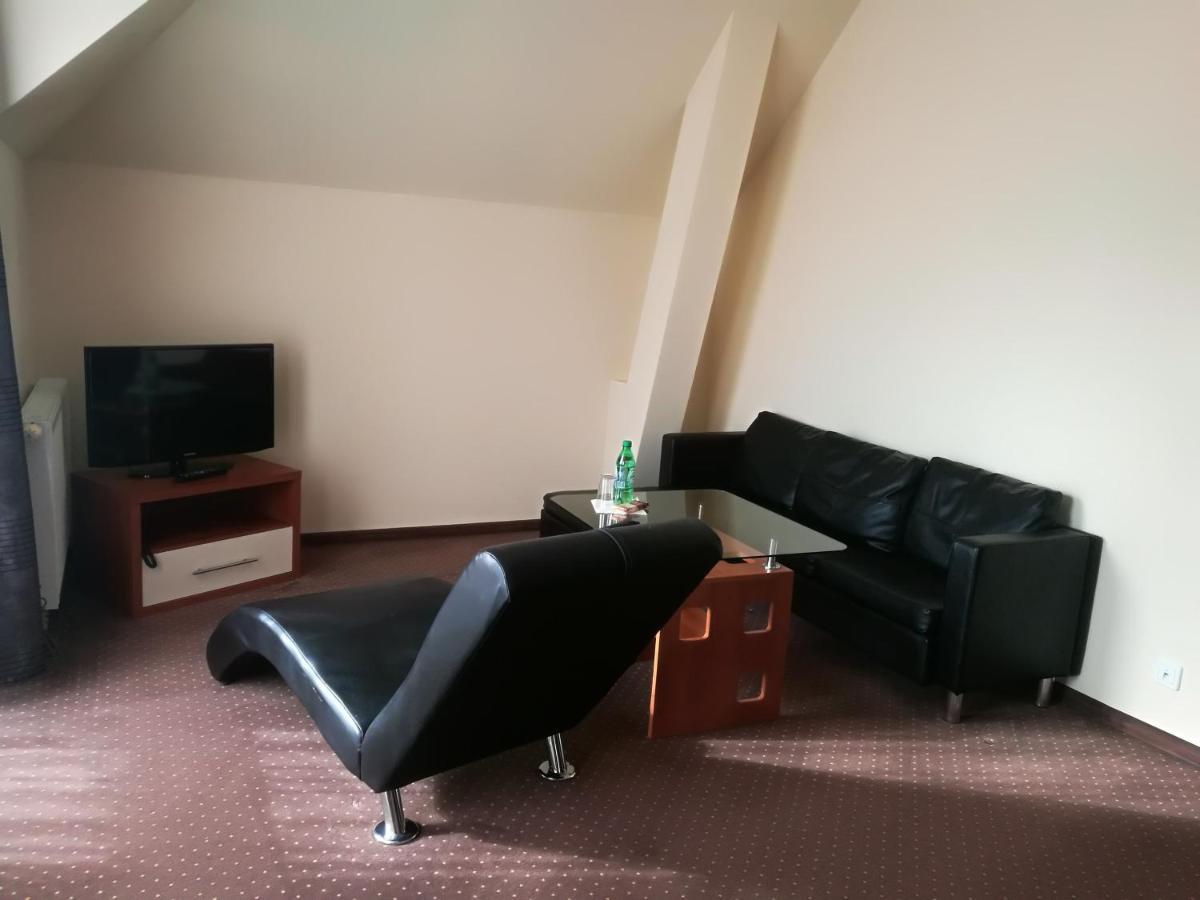 Yuca Hotell Łódź Eksteriør bilde